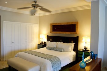 Sports Illustrated Resorts Marina & Villas Cap Cana - All-Inclusive