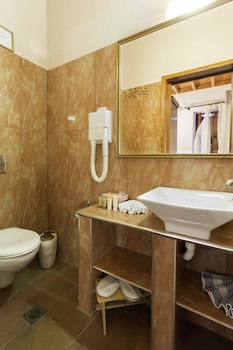 Camelot Traditional & Classic Hotel galeri fotoğrafı
