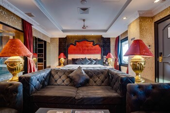 Abc Hotel