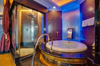 Abc Hotel
