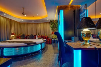 Abc Hotel