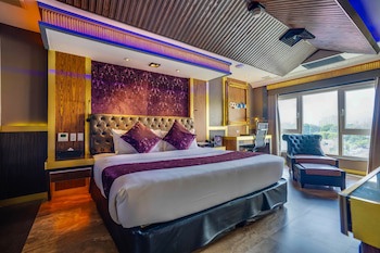 Abc Hotel