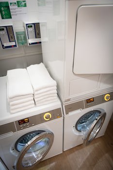 Aparthotel Aura Park Fira Barcelona
