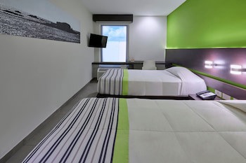 City Express Junior By Marriott Cancun