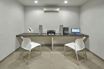 City Express Junior By Marriott Cancun