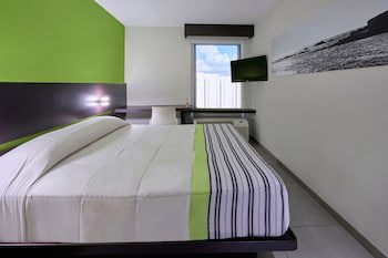 City Express Junior By Marriott Cancun