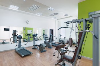 Al Hail Waves Hotel Managed By Centara