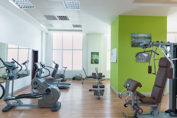 Al Hail Waves Hotel Managed By Centara