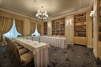 Loft Hotel Bratislava