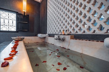 Ambre Epices Medina Riad