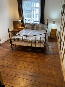 Whitehouse Holiday Lettings