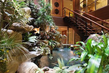 Deja Vu Hotel