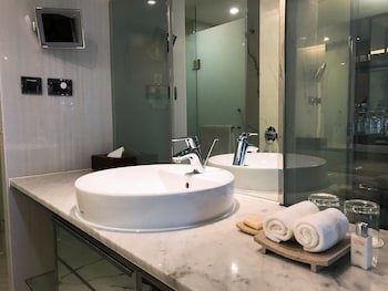 Chateau De Chine Hotel Kaohsiung