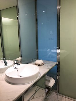 Chateau De Chine Hotel Kaohsiung