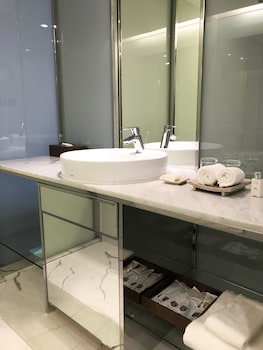 Chateau De Chine Hotel Kaohsiung