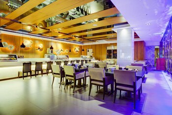 Chateau De Chine Hotel Kaohsiung