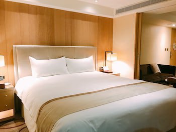 Chateau De Chine Hotel Kaohsiung