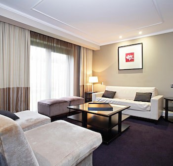 Shamrock Lodge Hotel
