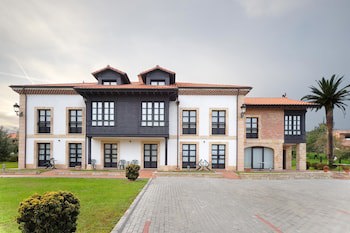 La Casona De La Roza