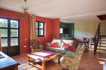 La Casona De La Roza