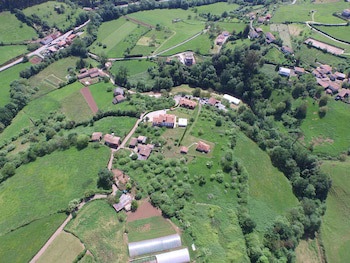 La Casona De La Roza