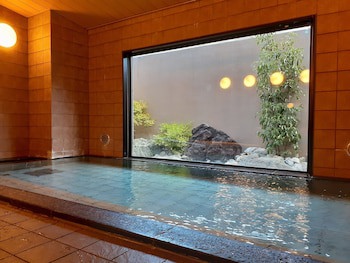 Hotel Route-Inn Kameyama Inter