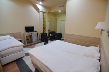Deluxe Hotel Yerevan