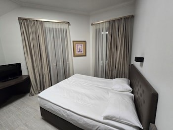 Deluxe Hotel Yerevan