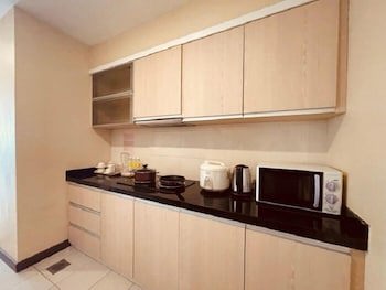 Jinhold Apartment Hotel Bintulu