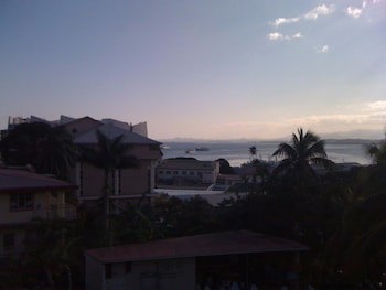 Capricorn Hotel Suva