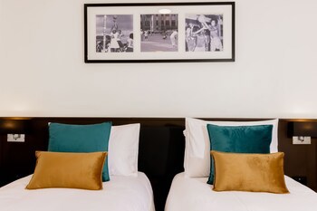 Capricorn Hotel Suva