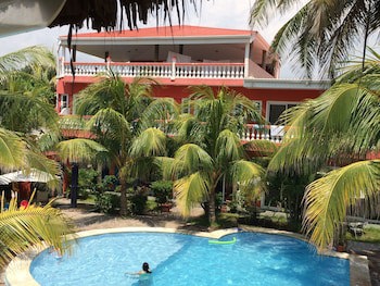 Sabas Beach Resort