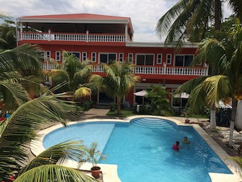 Sabas Beach Resort