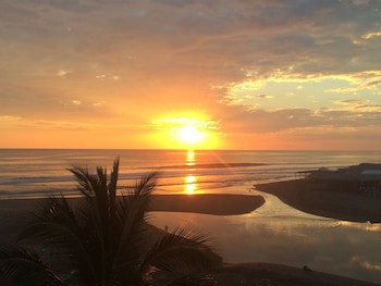 Sabas Beach Resort