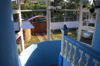 Sabas Beach Resort