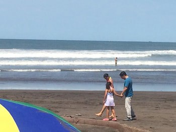 Sabas Beach Resort