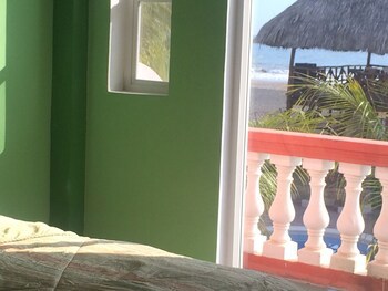 Sabas Beach Resort