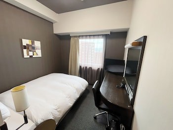 Hotel Route-Inn Fukui Ekimae