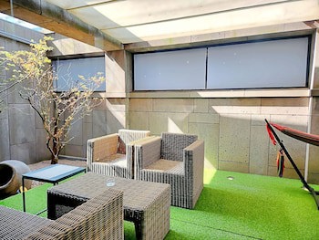 Js Boutique Hotel