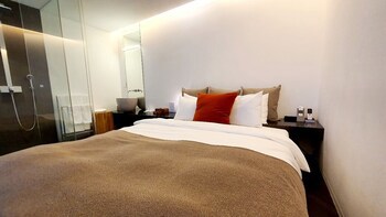 Js Boutique Hotel