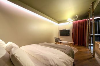 Js Boutique Hotel