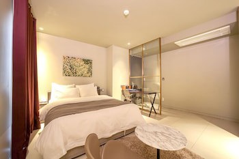 Js Boutique Hotel