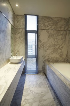 Js Boutique Hotel