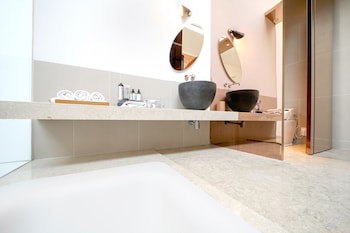 Js Boutique Hotel