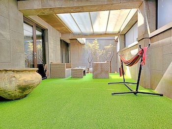 Js Boutique Hotel