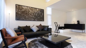 Js Boutique Hotel