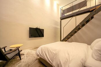 Js Boutique Hotel