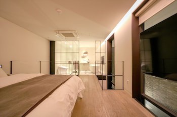 Js Boutique Hotel