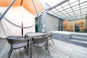Js Boutique Hotel