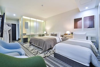Js Boutique Hotel